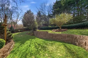 1634 Bailey Farms Dr, Lawrenceville, GA 30043 - Photo 12