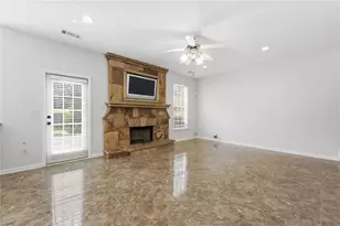 1634 Bailey Farms Dr, Lawrenceville, GA 30043 - Photo 16