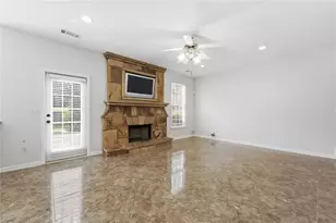 1634 Bailey Farms Dr, Lawrenceville, GA 30043 - Photo 16