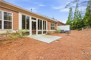 1895 Brannon Commons Cir, Cumming, GA 30041 - Photo 32