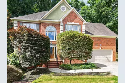 325 Camber Woods Court, Roswell, GA 30076 - Photo 4