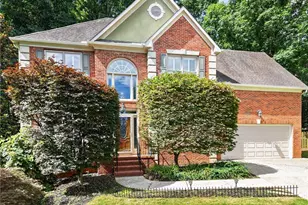 325 Camber Woods Ct, Roswell, GA 30076 - Photo 4