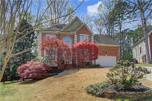 325 Camber Woods Ct, Roswell, GA 30076 - Photo 2