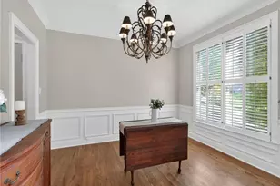 325 Camber Woods Ct, Roswell, GA 30076 - Photo 10