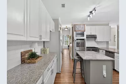 325 Camber Woods Court, Roswell, GA 30076 - Photo 16