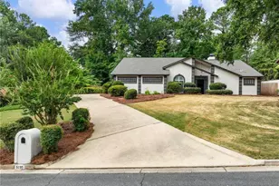 5195 Forest Run Trce, Alpharetta, GA 30022 - Photo 6