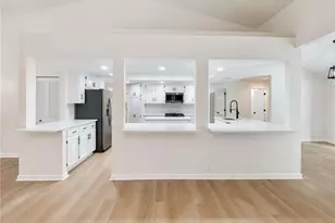 5195 Forest Run Trce, Alpharetta, GA 30022 - Photo 14