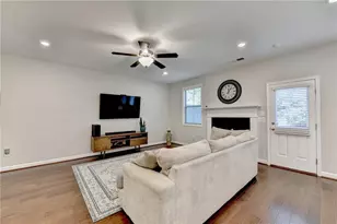 1231 Herty Dr, Marietta, GA 30062 - Photo 20