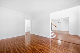 2251 Lake Haven Way, Suwanee, GA 30024 - Photo 8