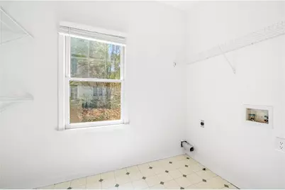 2251 Lake Haven Way, Suwanee, GA 30024 - Photo 20