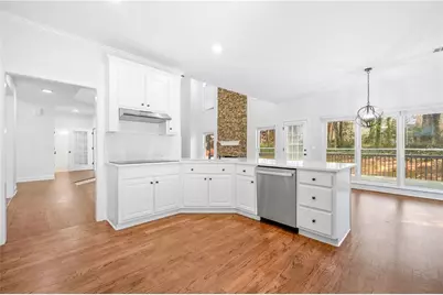 2251 Lake Haven Way, Suwanee, GA 30024 - Photo 18