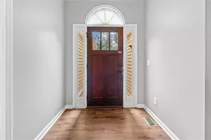 111 Greenpointe Way, Carrollton, GA 30117 - Photo 2