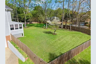 4355 Chatuge Drive, Buford, GA 30519 - Photo 4