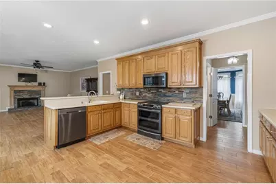 4355 Chatuge Drive, Buford, GA 30519 - Photo 12