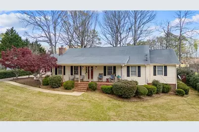 112 W Allison Circle, Carrollton, GA 30116 - Photo 4