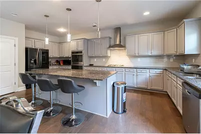 1428 Kings Point Way SW, Conyers, GA 30094 - Photo 10