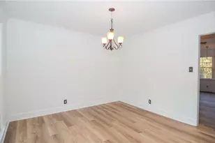 717 Hunt Station Dr, Lawrenceville, GA 30044 - Photo 10