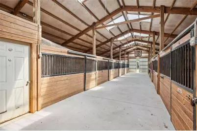 836 Hog Mountain Road, Winder, GA 30680 - Photo 8