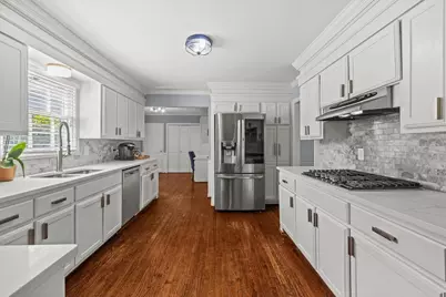 5395 Mount Vernon Way, Dunwoody, GA 30338 - Photo 12