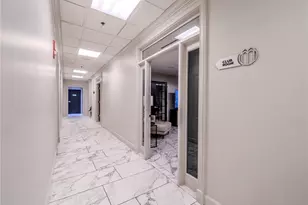 2870 Pharr Ct South NW, Atlanta, GA 30305 - Photo 6