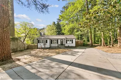 3154 Briarcliff Way, Atlanta, GA 30345 - Photo 4