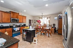 12148 Flannery Ln, Hampton, GA 30228 - Photo 2