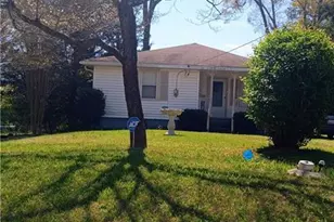 1122 Dewey St, Griffin, GA 30223 - Photo 16