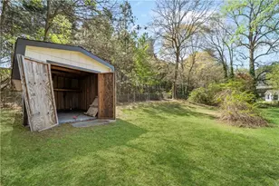 1296 Mohawk Dr NW, Lawrenceville, GA 30043 - Photo 28