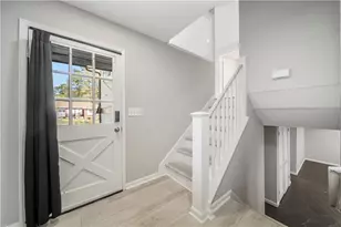 1296 Mohawk Dr NW, Lawrenceville, GA 30043 - Photo 18