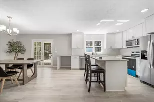 1296 Mohawk Dr NW, Lawrenceville, GA 30043 - Photo 2