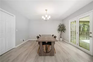 1296 Mohawk Dr NW, Lawrenceville, GA 30043 - Photo 4