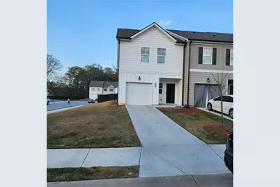 251 Regent Park, Hoschton, GA 30548 - Photo 1