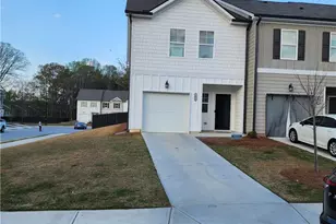 251 Regent Pk, Hoschton, GA 30548 - Photo 1