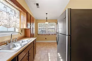 2211 Jonathan Ave, Lithonia, GA 30058 - Photo 12