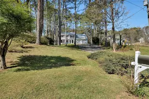 317 Horizon Dr, Canton, GA 30115 - Photo 2