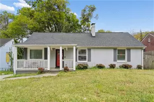 1674 Browning St SW, Atlanta, GA 30314 - Photo 2