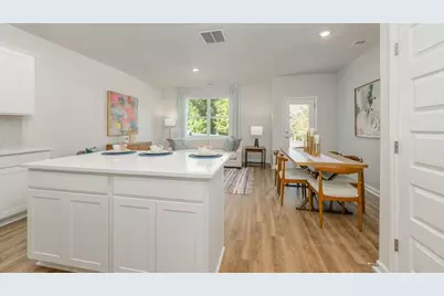 5029 Oakwood Road, Stone Mountain, GA 30088 - Photo 6