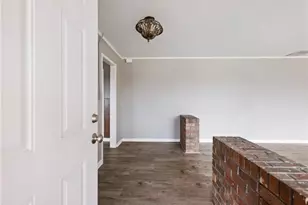 2511 Dana Dr, Gainesville, GA 30507 - Photo 2