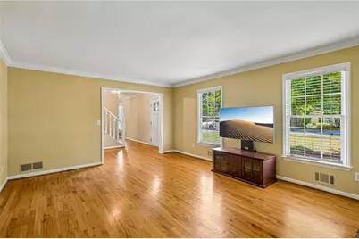 3939 Tall Pine Drive, Marietta, GA 30062 - Photo 8