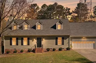 3939 Tall Pine Dr, Marietta, GA 30062 - Photo 1