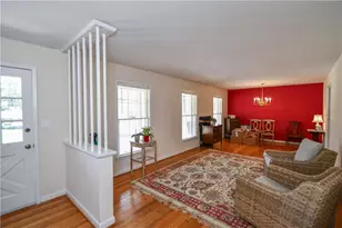 1325 Maple Dr SW, Lilburn, GA 30047 - Photo 28