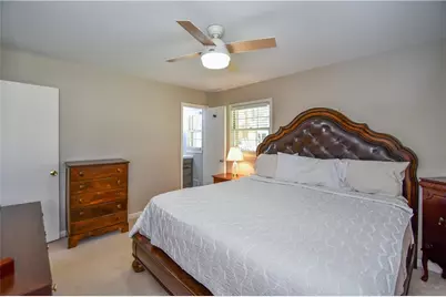 1325 Maple Drive SW, Lilburn, GA 30047 - Photo 16