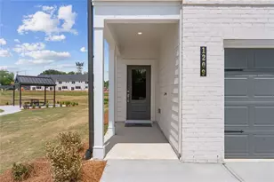 1319 Farmers Loop, Austell, GA 30106 - Photo 4