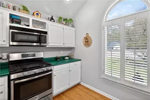 182 Suwanee Ct, Senoia, GA 30276 - Photo 12