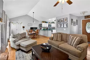 182 Suwanee Ct, Senoia, GA 30276 - Photo 6