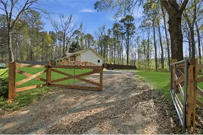 191 Cowan Road SE, Conyers, GA 30094 - Photo 2