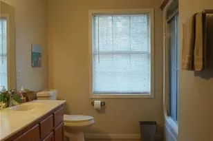 5043 Blackberry Ln, Buford, GA 30518 - Photo 18