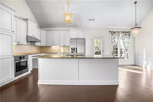 726 Retreat Woods Way, Dacula, GA 30019 - Photo 10