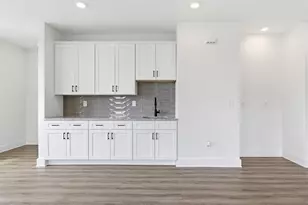 208 Mission Wy, Atlanta, GA 30315 - Photo 12