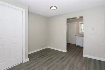 2055 Alison Court #Unit 8, Atlanta, GA 30311 - Photo 4